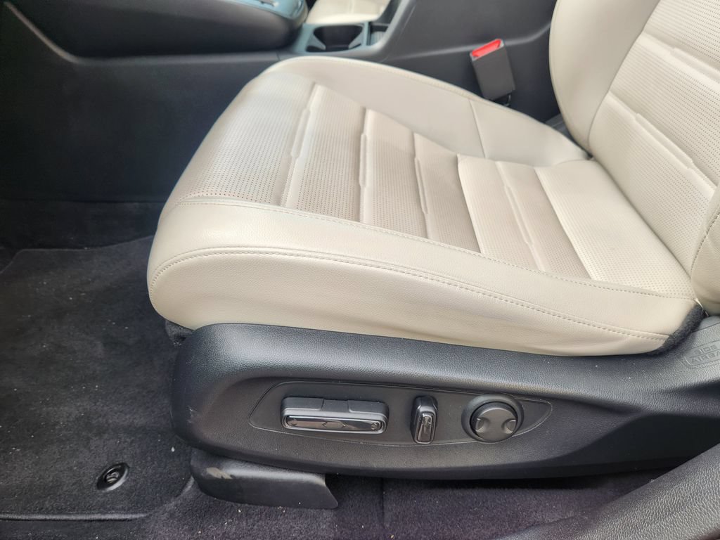 Used 2024 Honda CR-V EX-L image 18