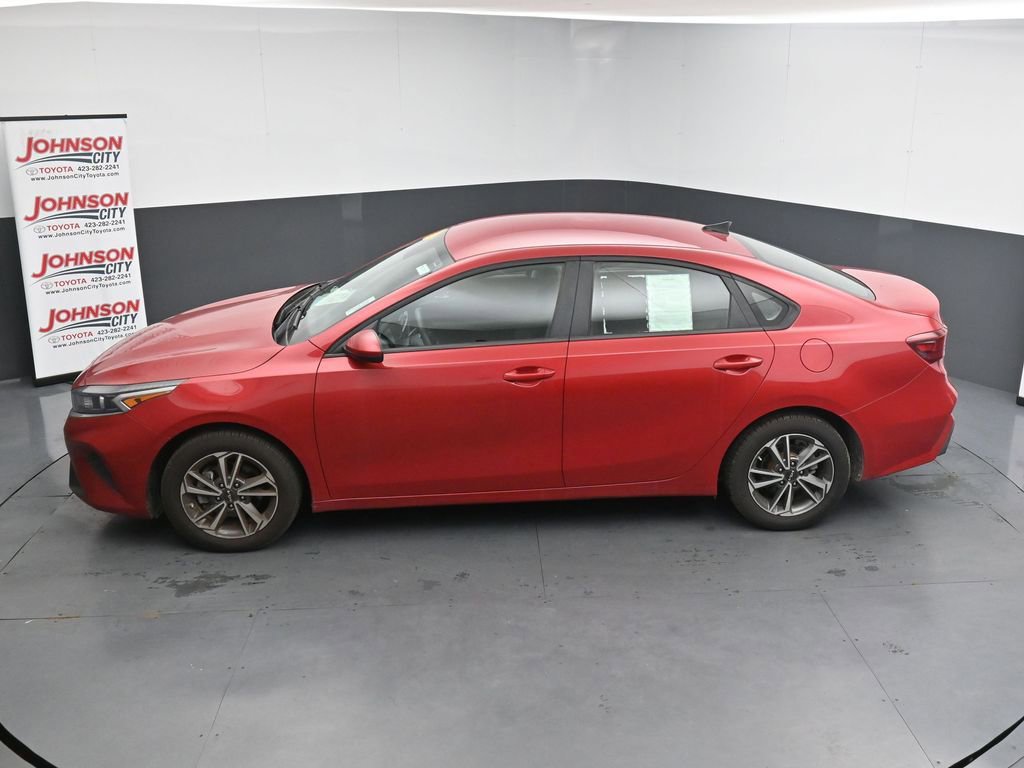 Used 2023 Kia Forte LXS FWD image 13