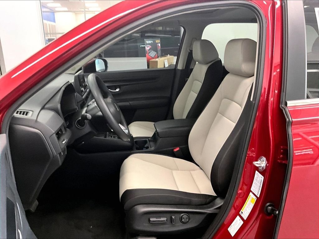 Used 2025 Honda CR-V EX image 10
