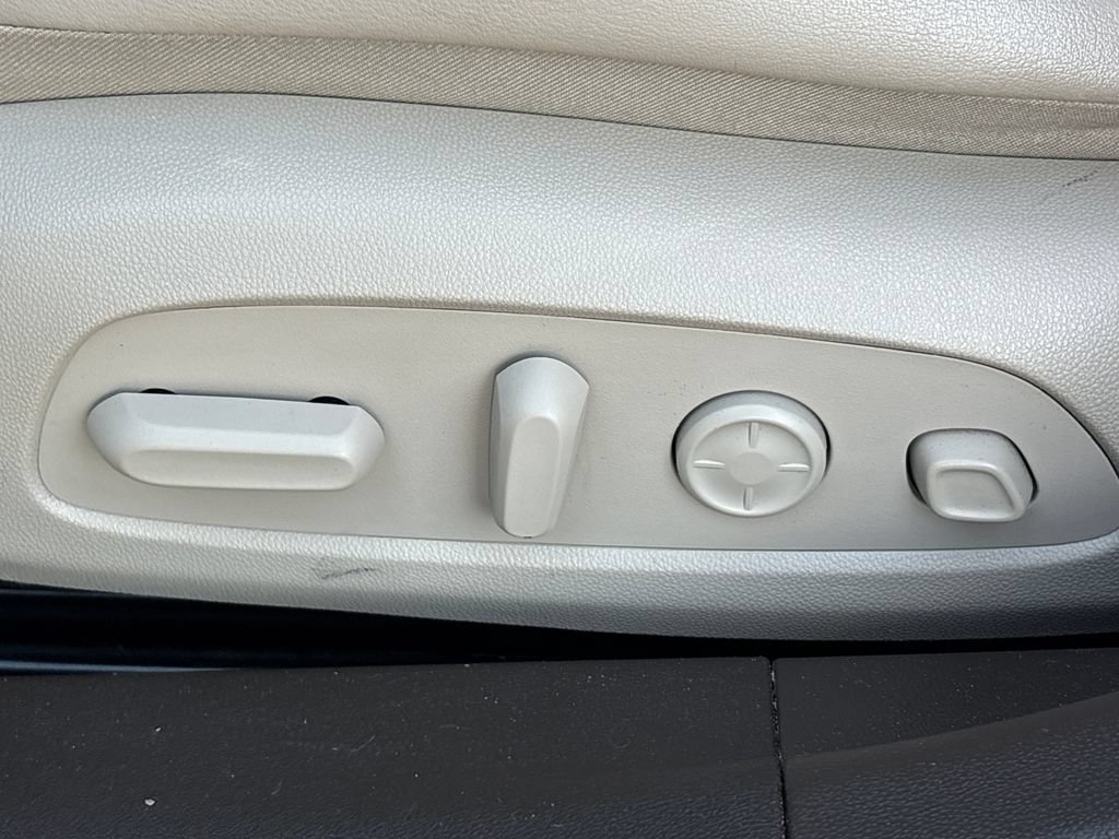 Used 2017 Buick LaCrosse Premium w/ Sun and Shade Package FWD image 31