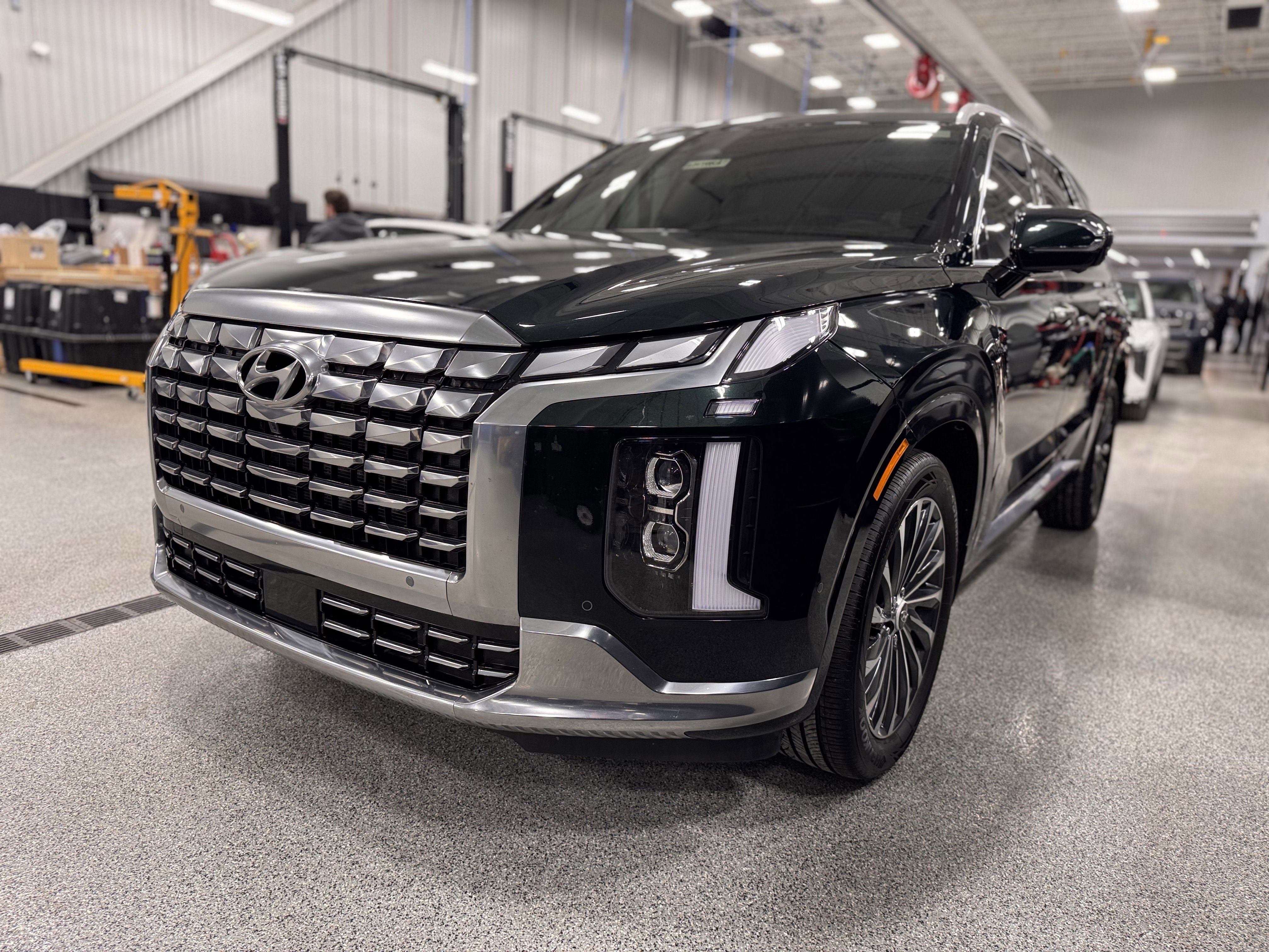 Used 2025 Hyundai Palisade Calligraphy image 33