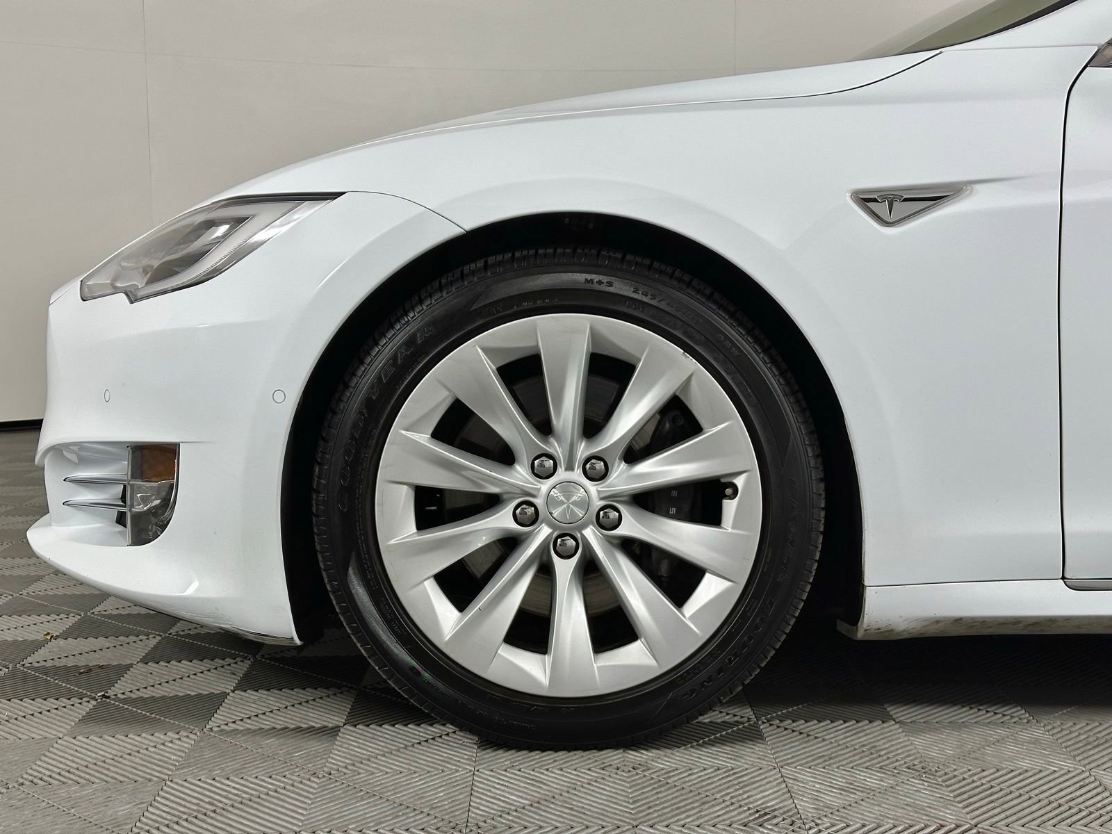 Used 2016 Tesla Model S 75D image 8