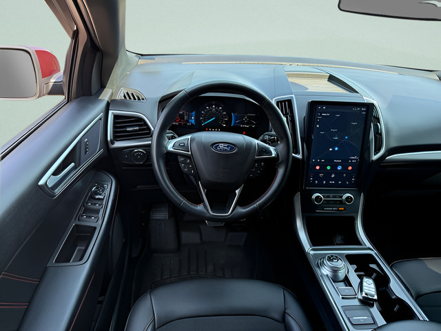 Used 2022 Ford Edge ST-Line w/ Class II Trailer Tow Package AWD/4WD image 7