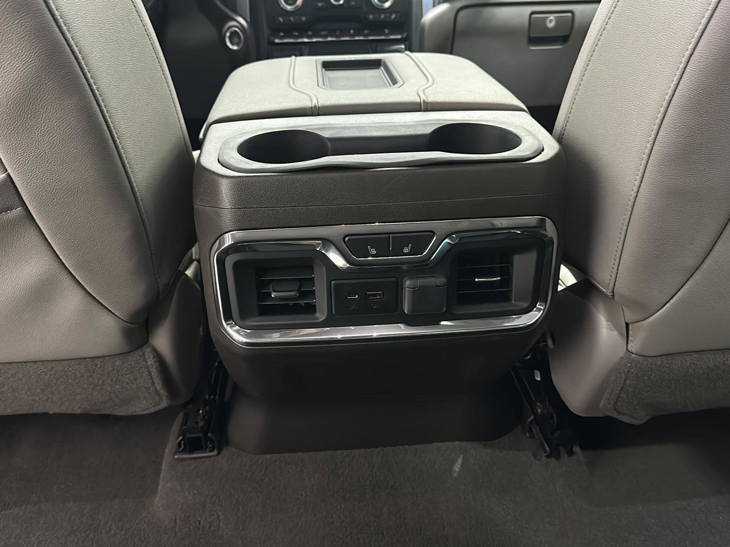 Used 2019 GMC Sierra 1500 SLT w/ SLT Premium Plus Package AWD/4WD image 21