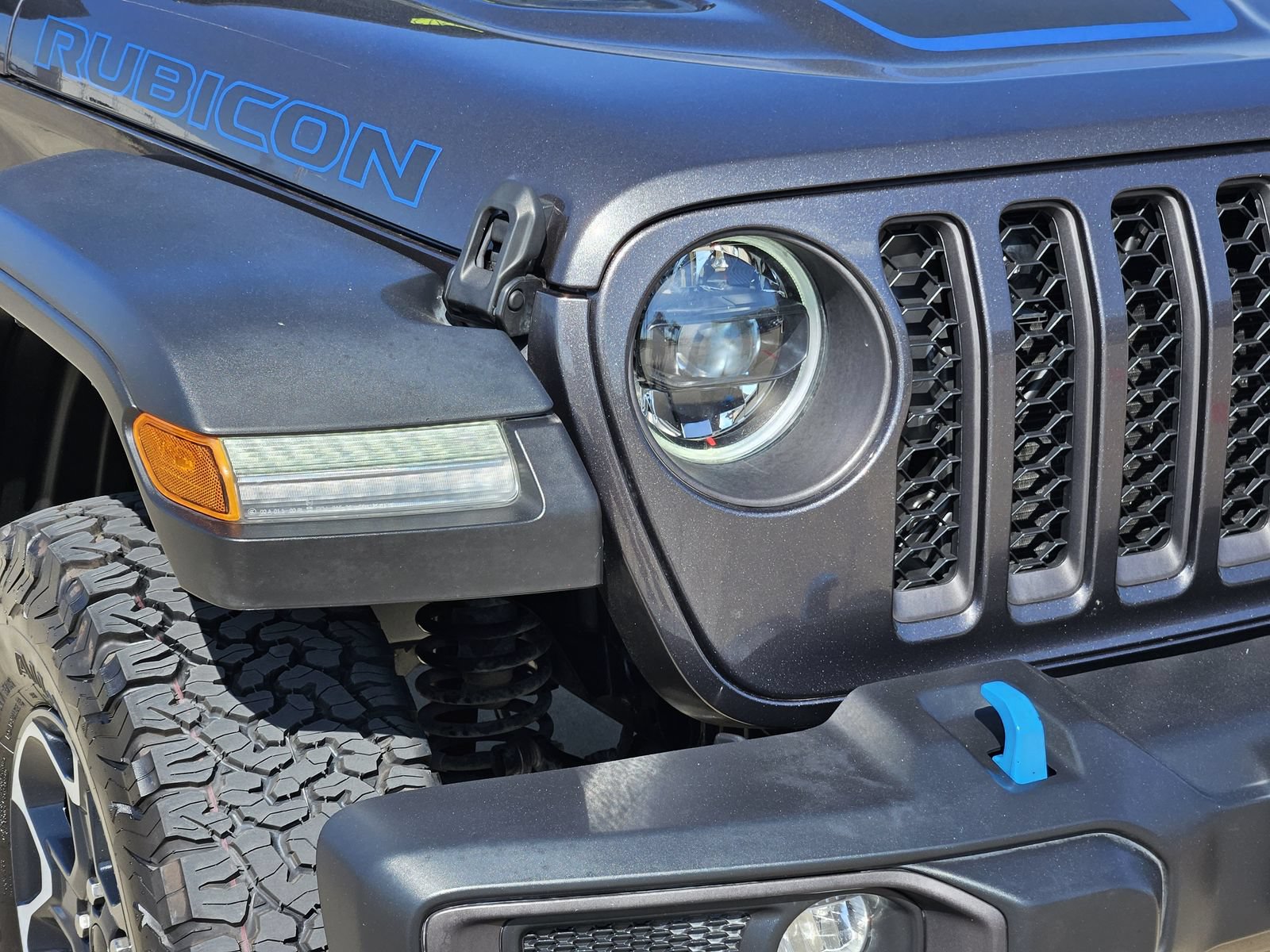 Used 2023 Jeep Wrangler Unlimited Rubicon 4xe AWD/4WD image 9