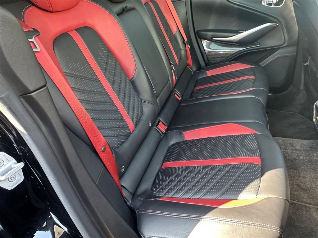 Used 2023 Aston Martin DBX 707 image 30