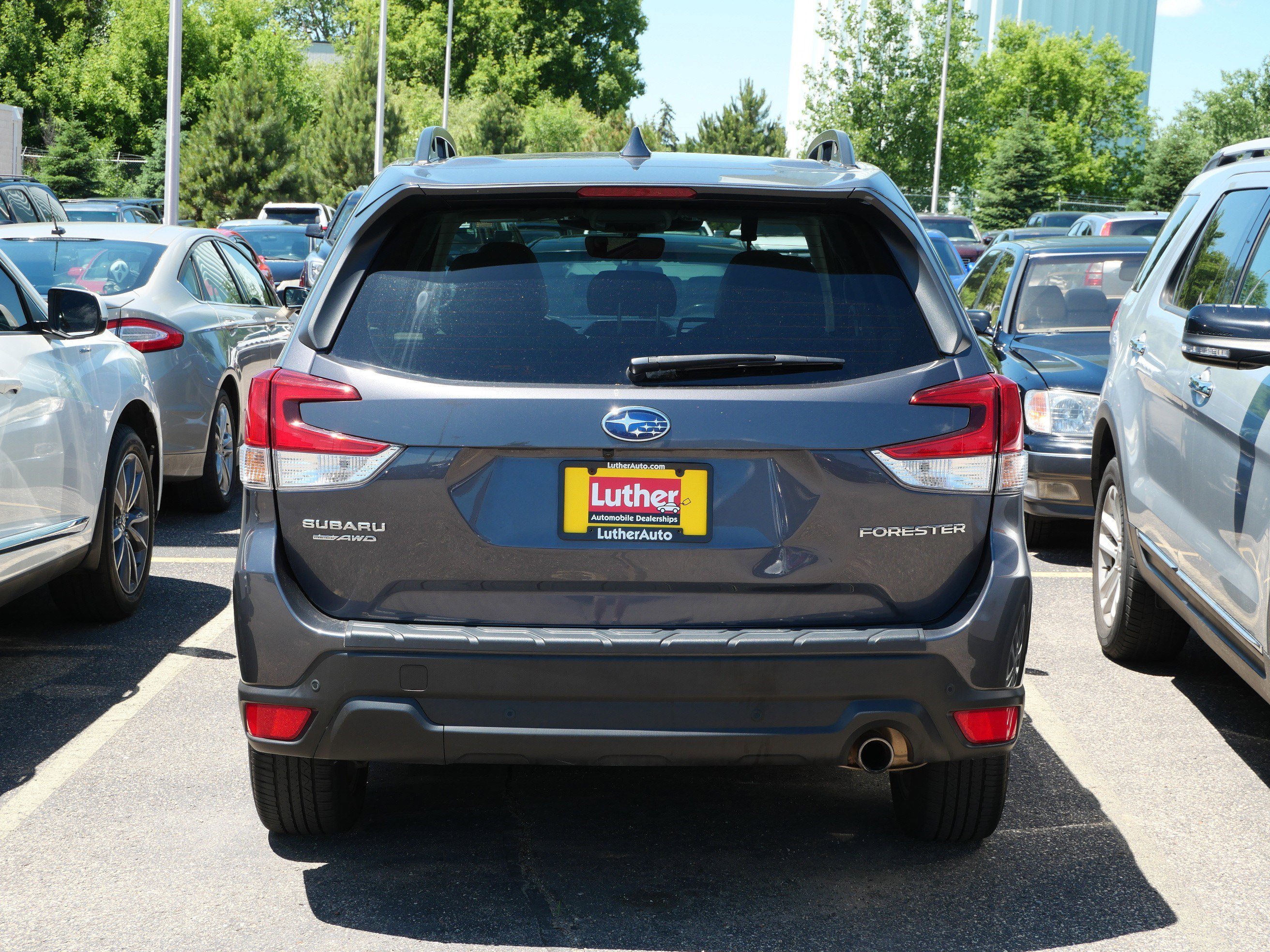 Used 2022 Subaru Forester Limited w/ Popular Package #3 AWD/4WD image 4