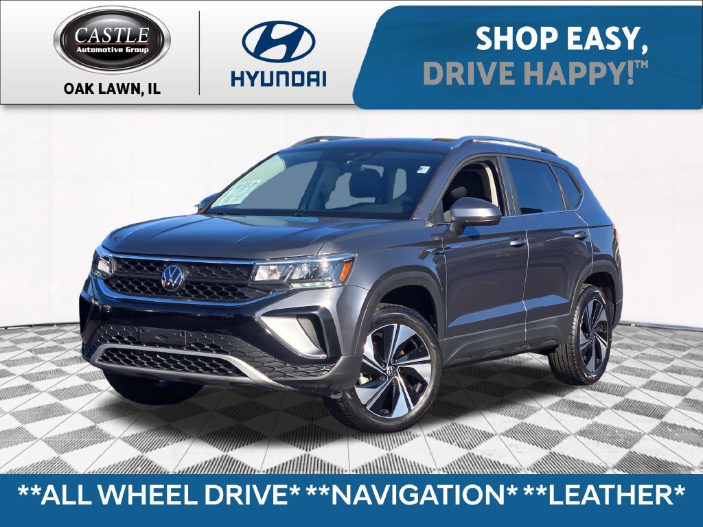 Used 2023 Volkswagen Taos SE w/ Panoramic Sunroof Package
