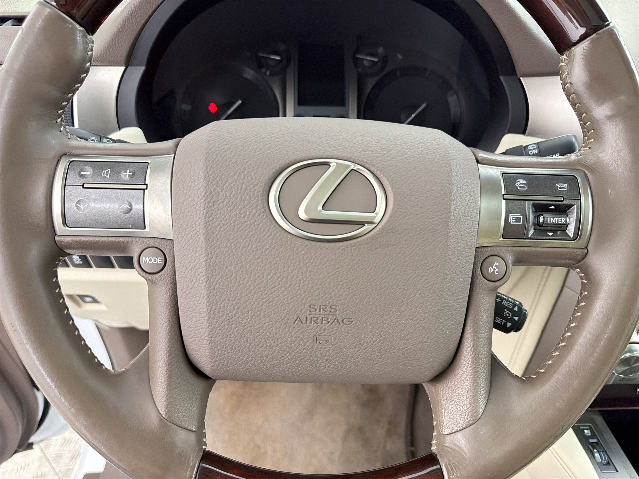 Used 2018 Lexus GX 460 Premium image 16