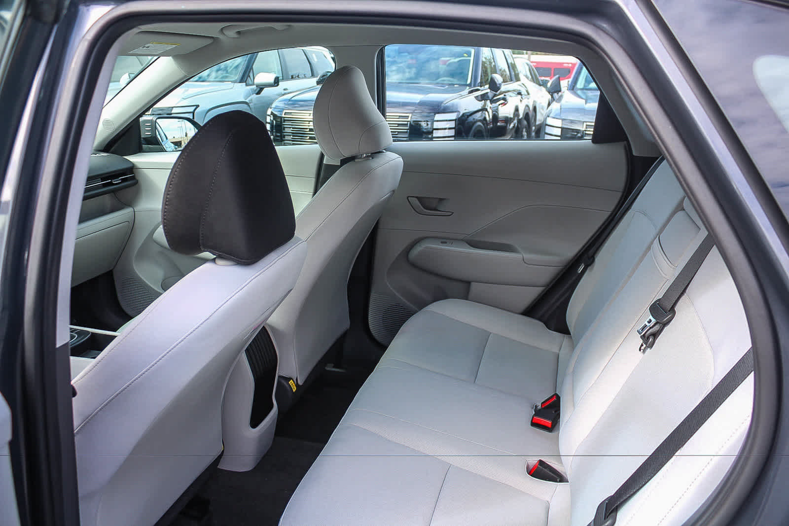 Used 2024 Hyundai Kona SE FWD image 21