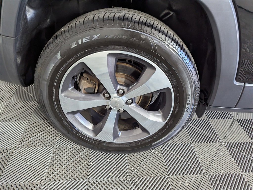 Certified 2020 Jeep Cherokee Limited image 21