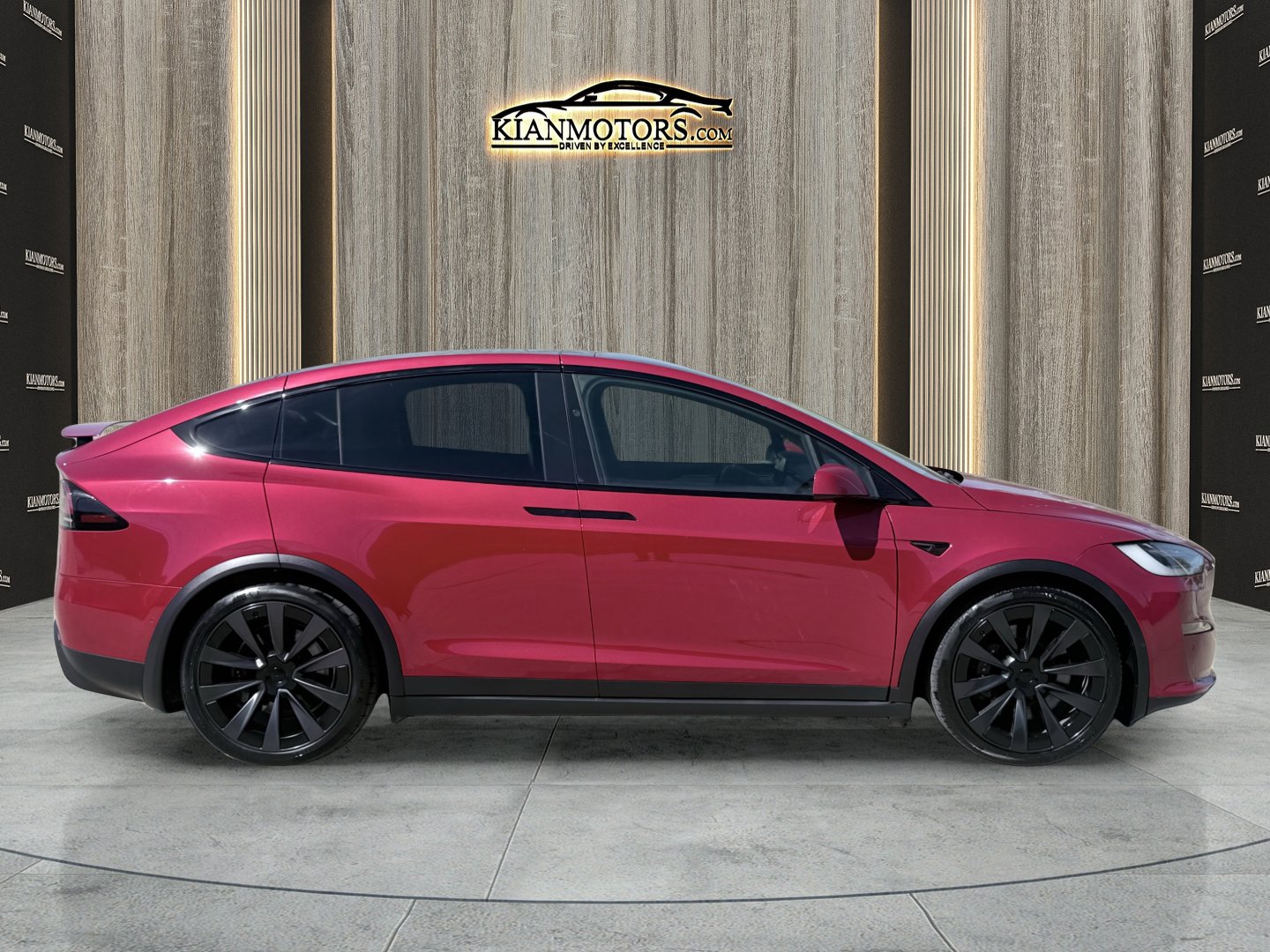 Used 2022 Tesla Model X Plaid image 11