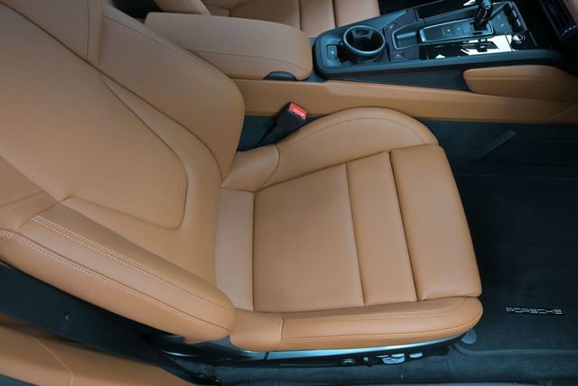 Used 2026 Porsche 911 Carrera GTS image 42