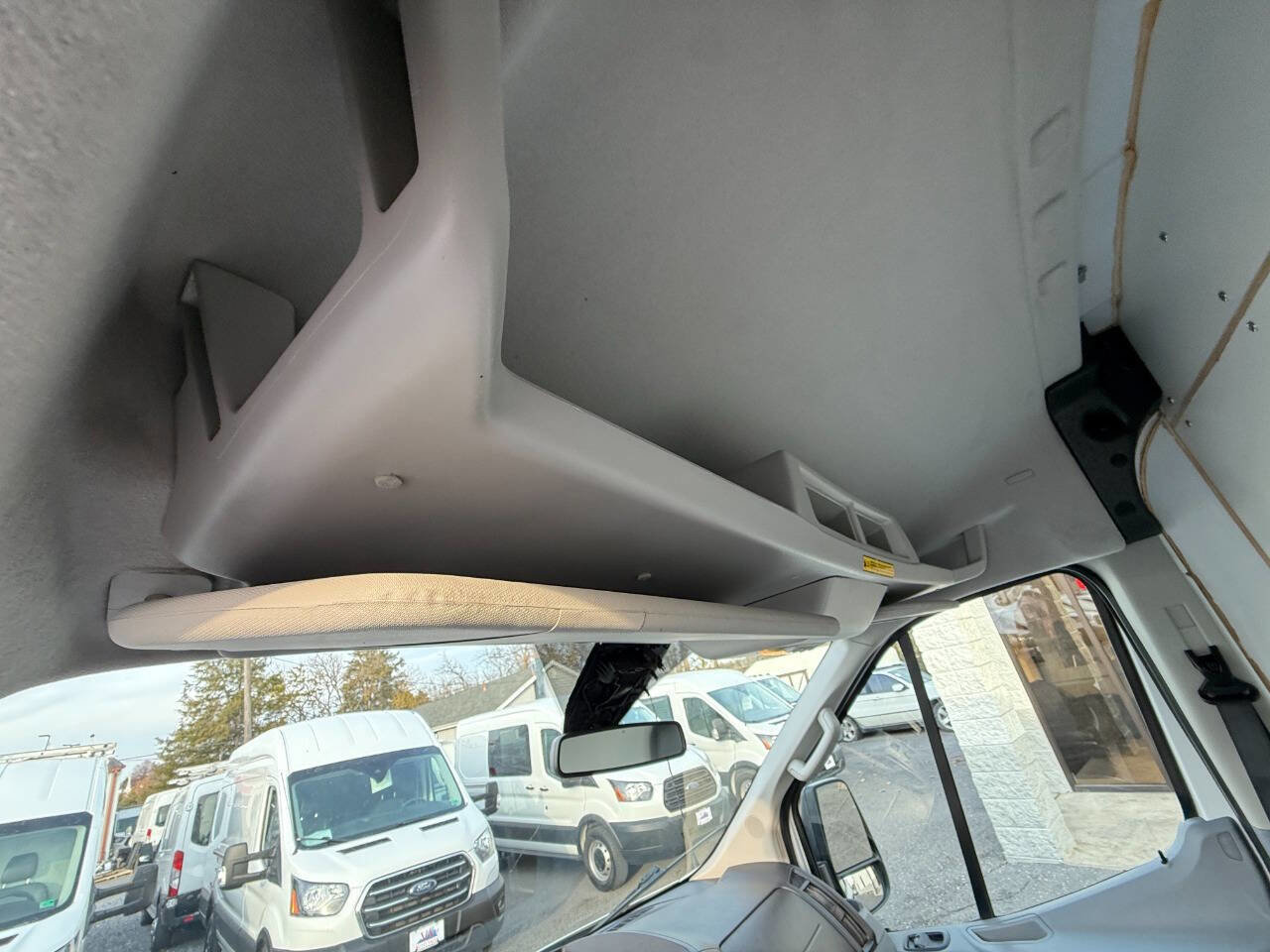 Used 2017 Ford Transit 250 148 Medium Roof image 15