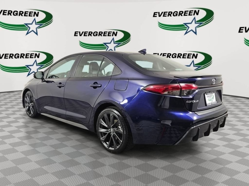 Used 2024 Toyota Corolla XSE FWD image 3