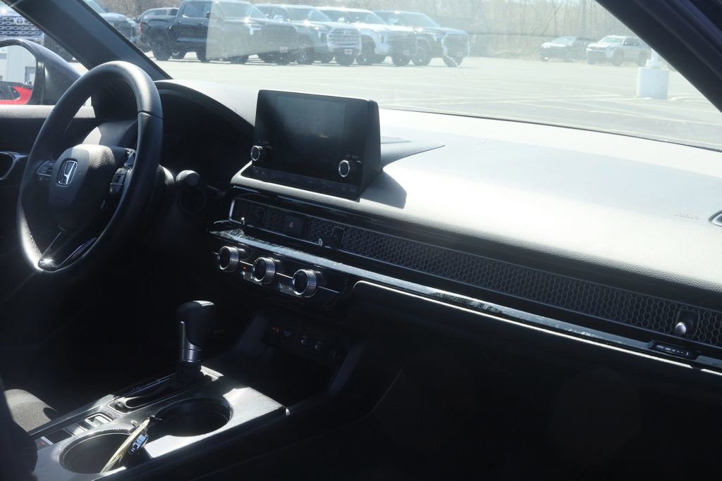 Used 2025 Honda Civic Sport image 13