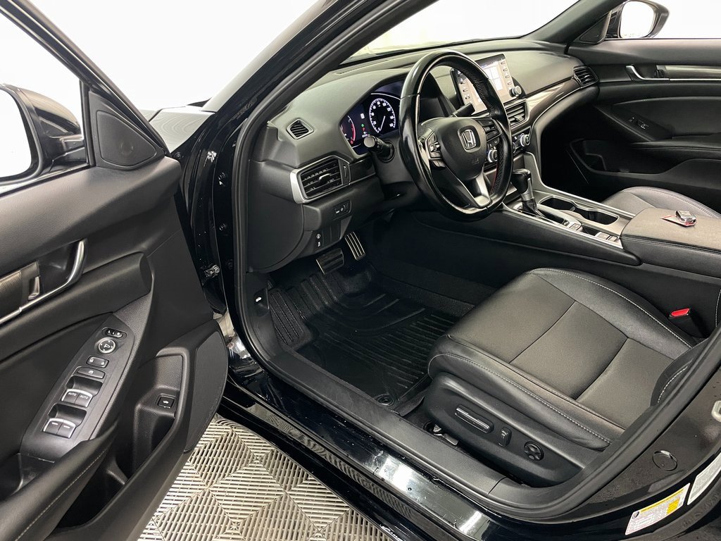 Used 2020 Honda Accord Sport image 18