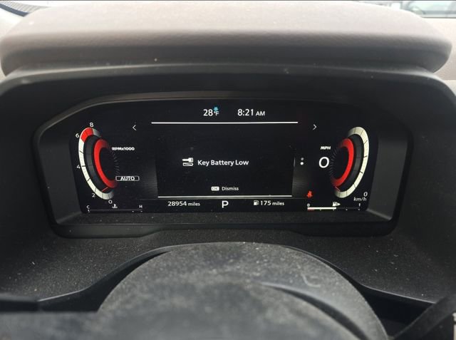 Used 2023 Nissan Rogue Platinum image 4