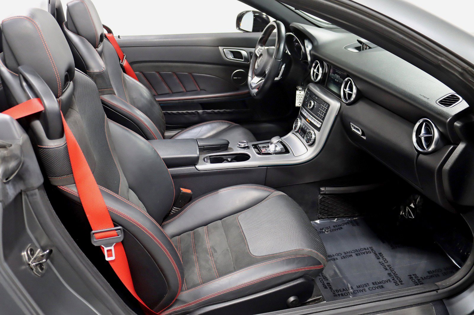 Used 2017 Mercedes-Benz SLC 43 AMG w/ Premium 2 Package image 30