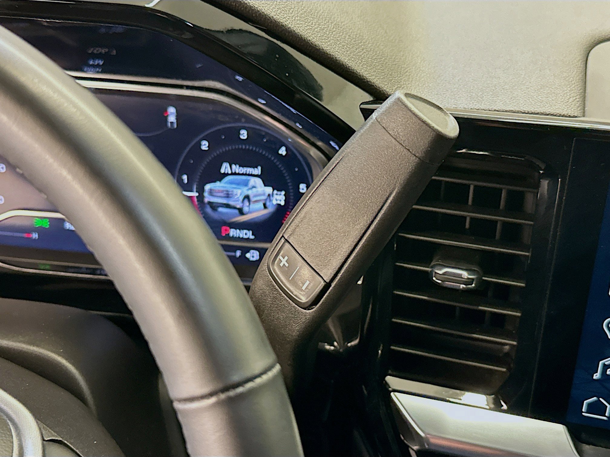 Used 2024 GMC Sierra 1500 Elevation image 25