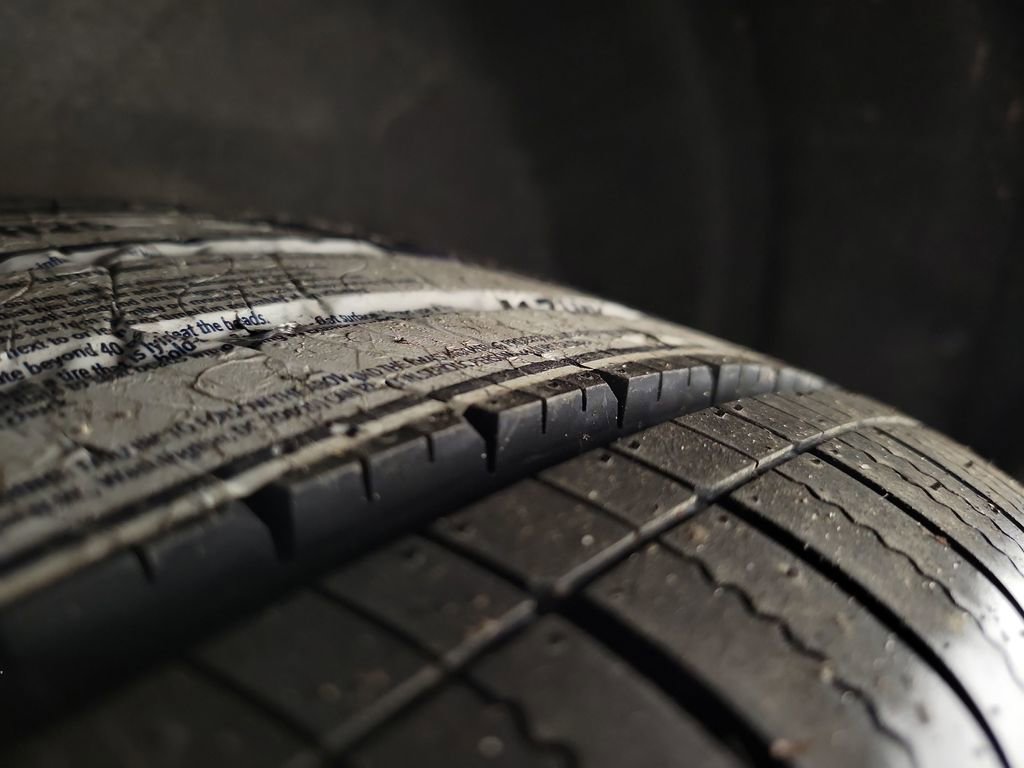 Used 2019 Subaru Ascent Premium image 12