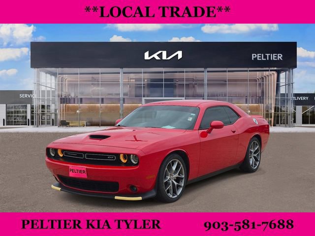 Used 2022 Dodge Challenger GT RWD image 3