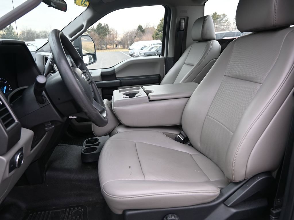 Used 2020 Ford F350 XL w/ Power Equipment Group image 16
