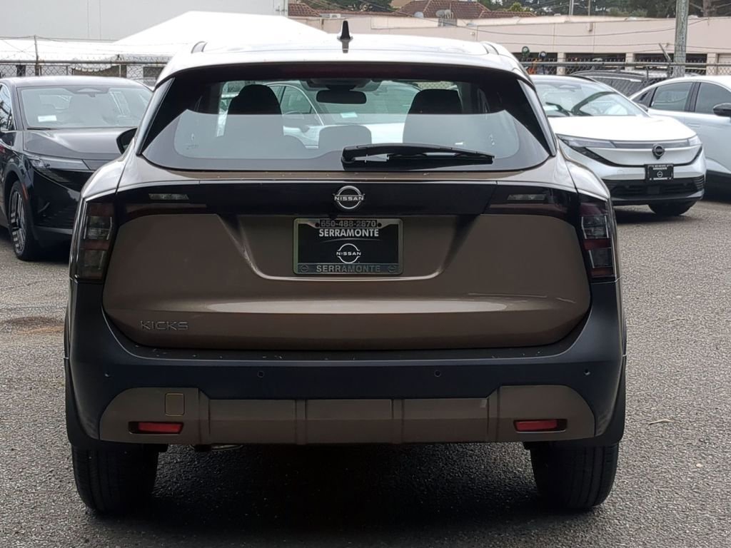 New 2026 Nissan Kicks S image 6