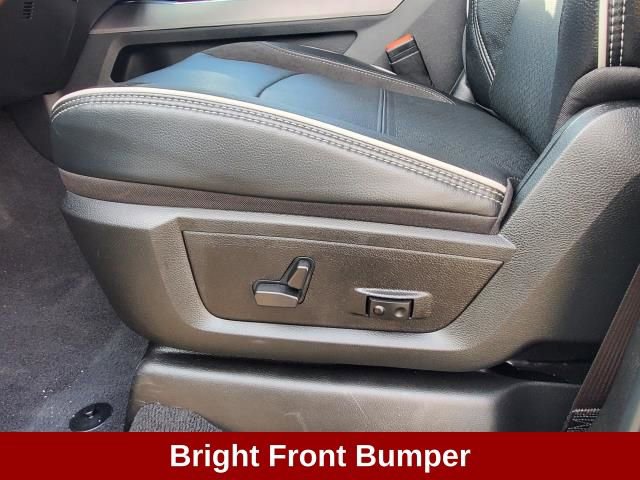 Used 2025 RAM 3500 Laramie image 12