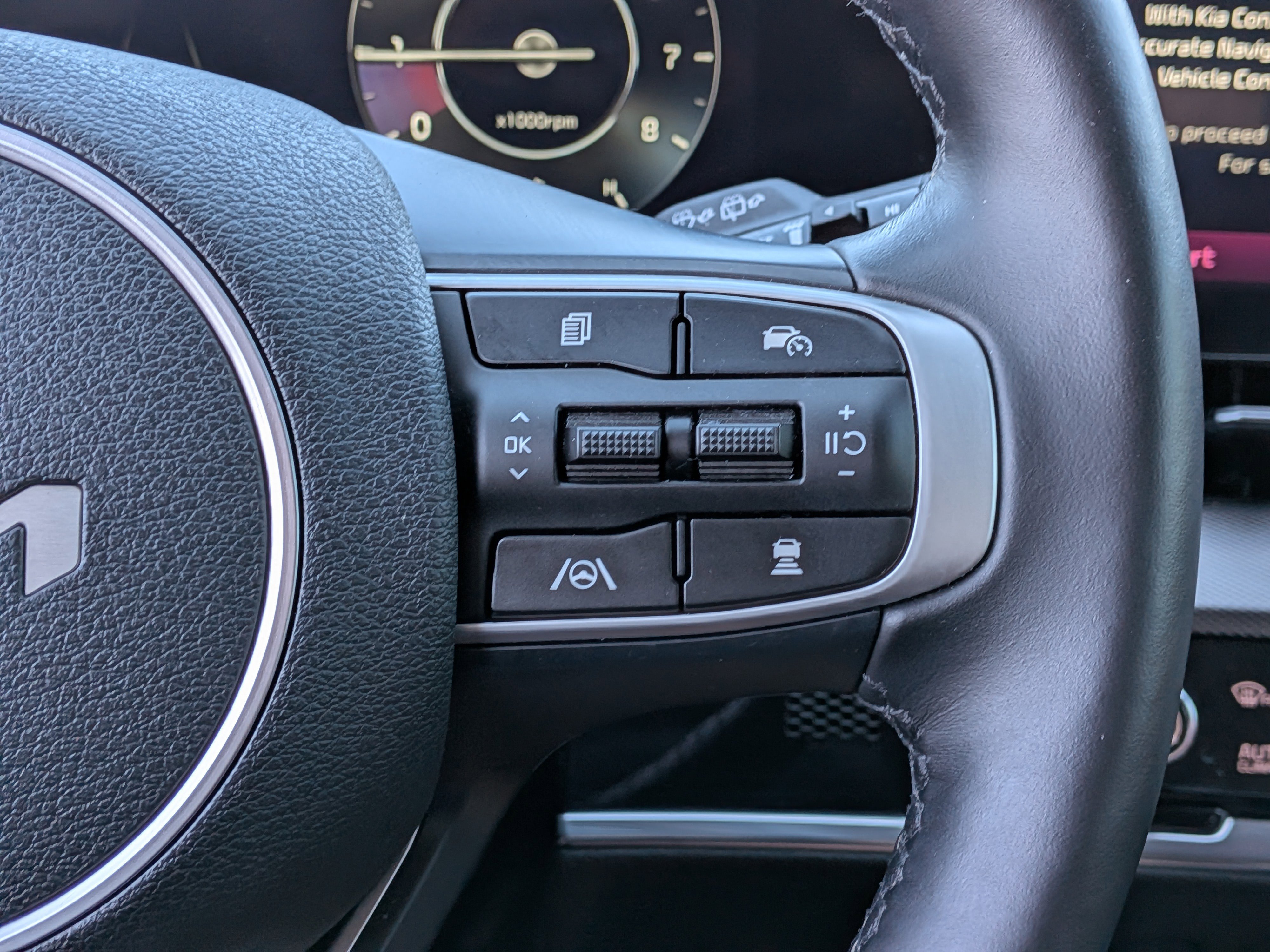 Certified 2023 Kia Sportage SX image 29