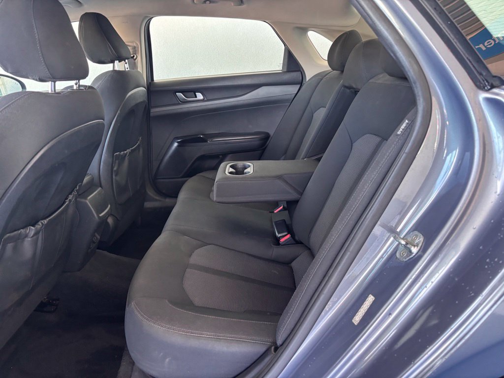 Used 2022 Kia K5 LXS FWD image 17