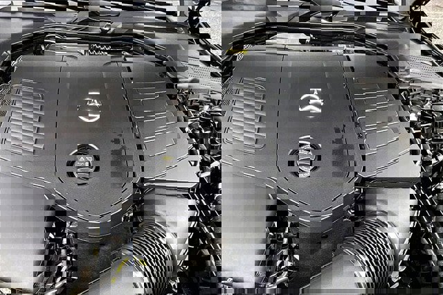 Used 2025 Mercedes-Benz C 300 4MATIC Sedan image 33