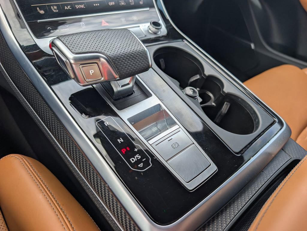 Used 2022 Audi RS Q8 image 29