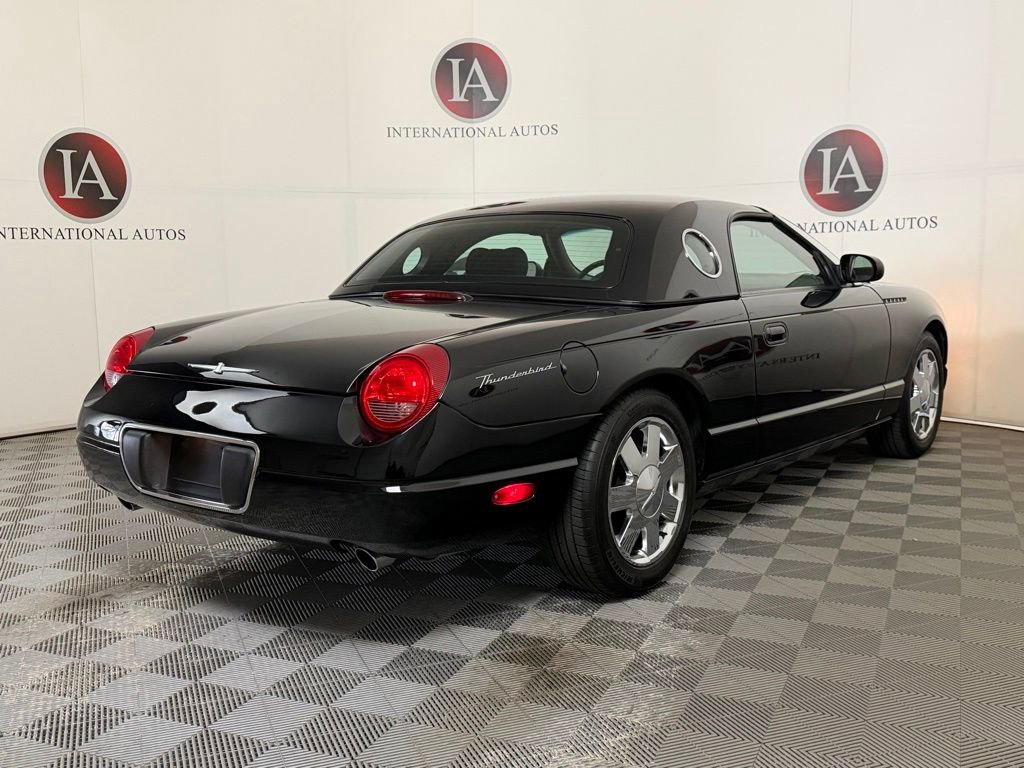 Used 2002 Ford Thunderbird RWD image 9