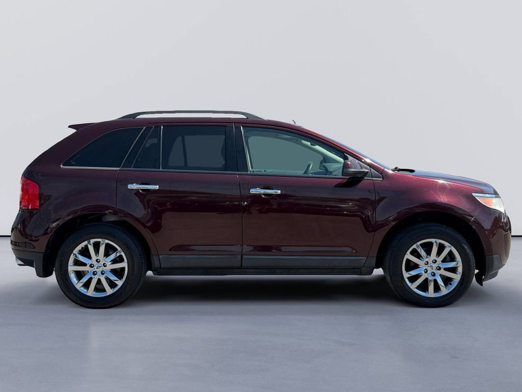 Used 2011 Ford Edge SEL w/ 202A Rapid Spec Order Code image 2