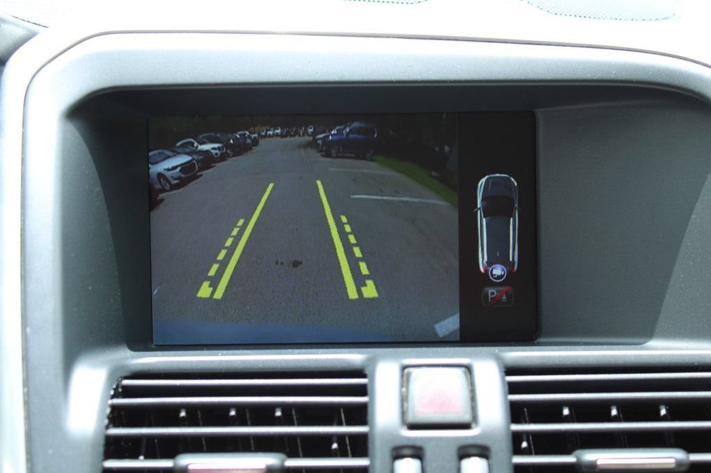 Used 2015 Volvo XC60 T6 Platinum AWD/4WD image 19