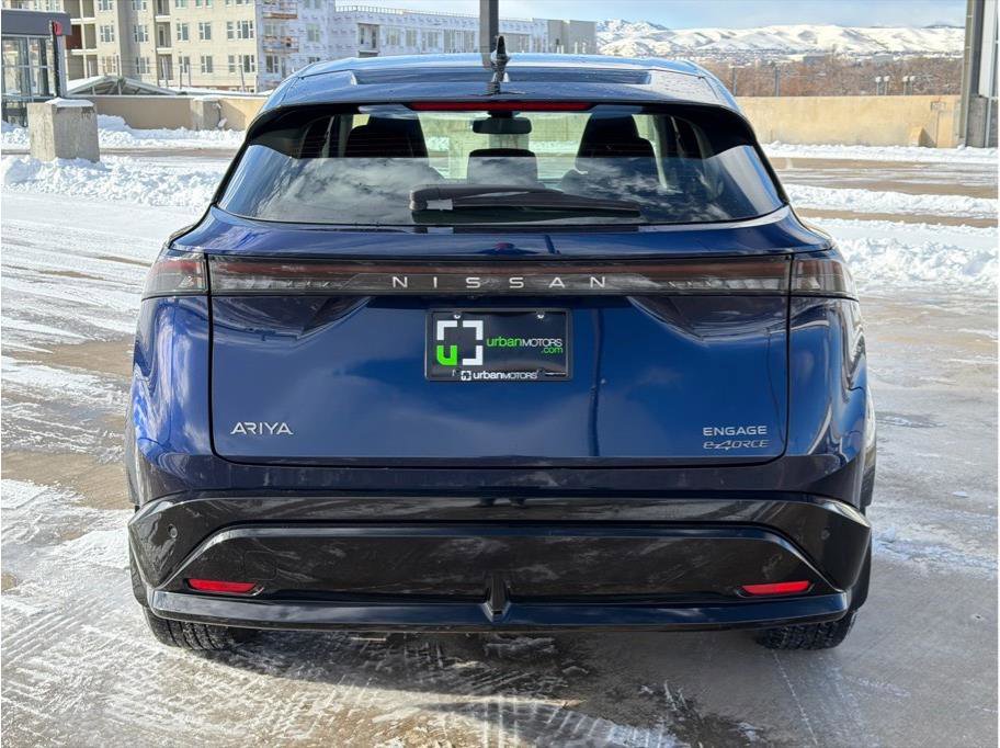 Used 2024 Nissan Ariya AWD image 7