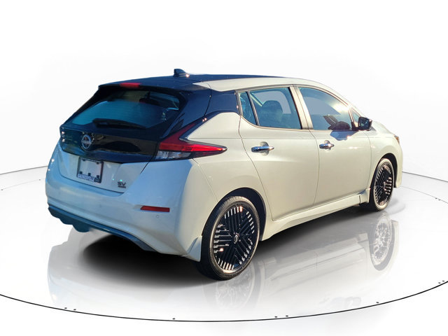 Used 2024 Nissan Leaf SV Plus FWD image 2
