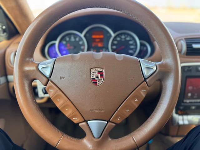 Used 2008 Porsche Cayenne GTS image 9