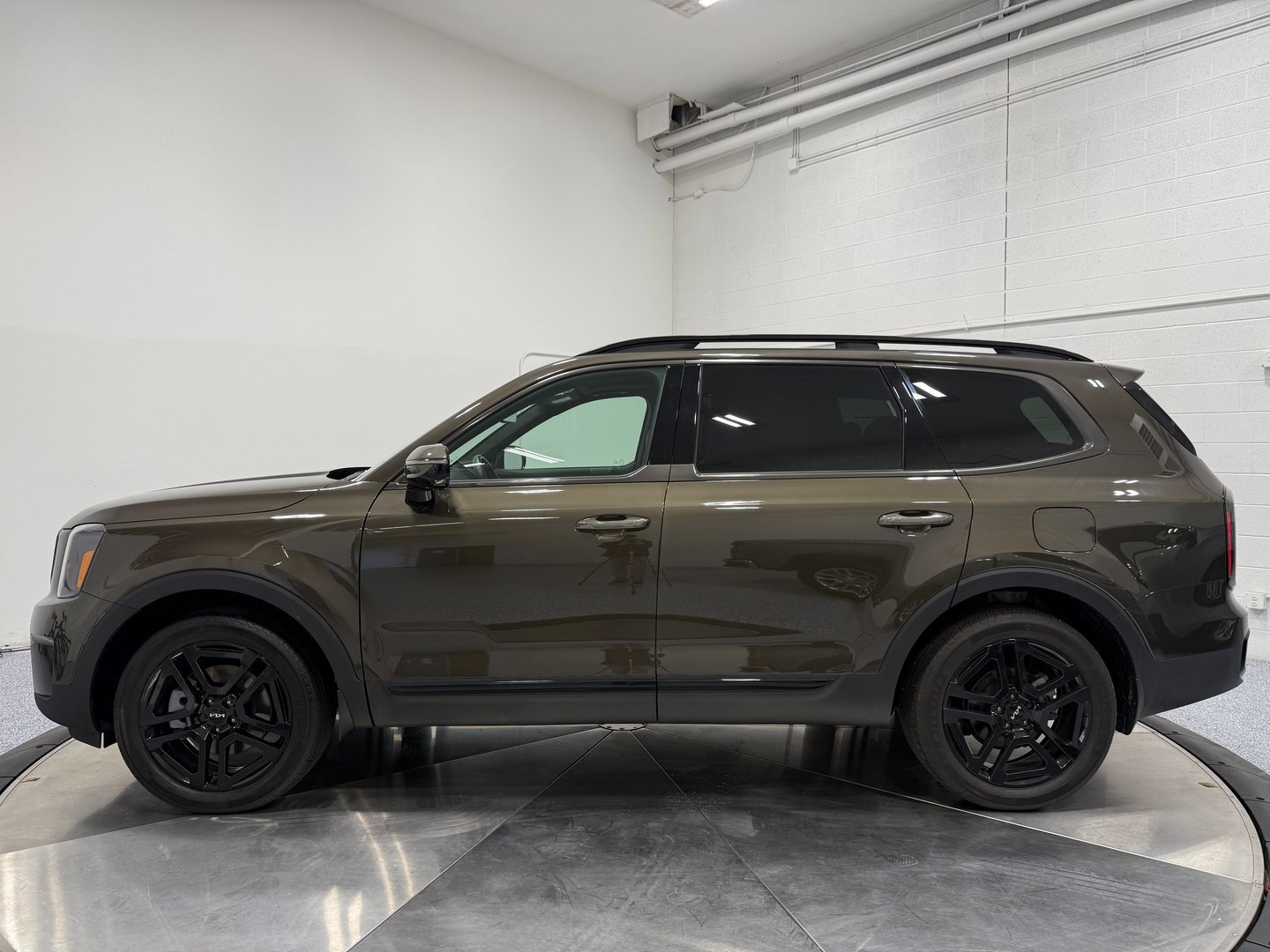Used 2024 Kia Telluride SX Prestige X-Line image 4