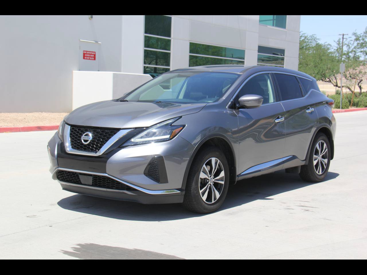 Used 2020 Nissan Murano S FWD image 1