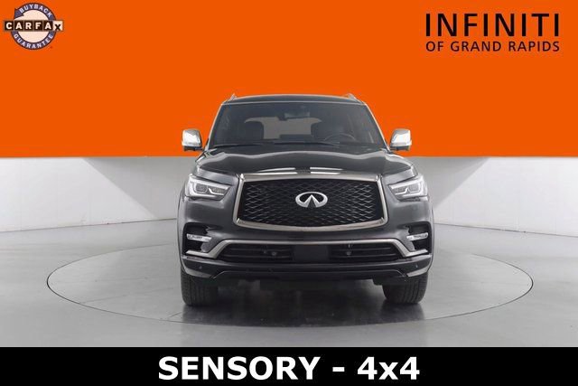 Used 2024 INFINITI QX80 Premium Select image 2