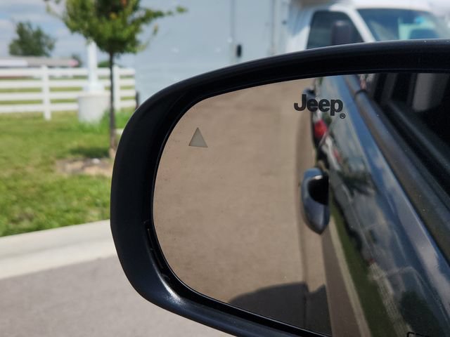Used 2022 Jeep Compass Limited w/ Elite Group AWD/4WD image 37