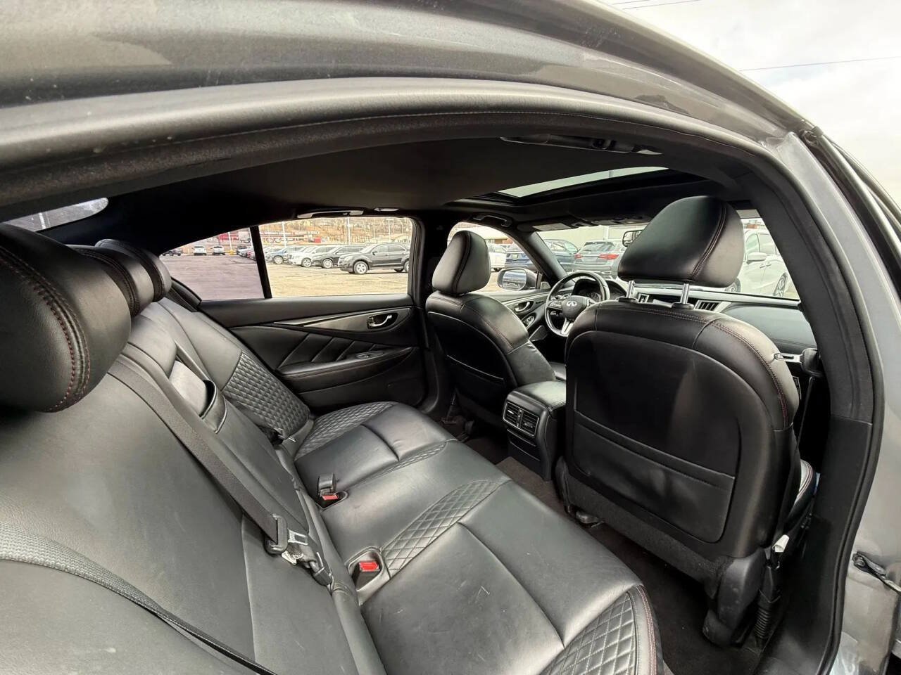 Used 2018 INFINITI Q50 Red Sport 400 w/ Sensory Package (Sport) AWD/4WD image 12