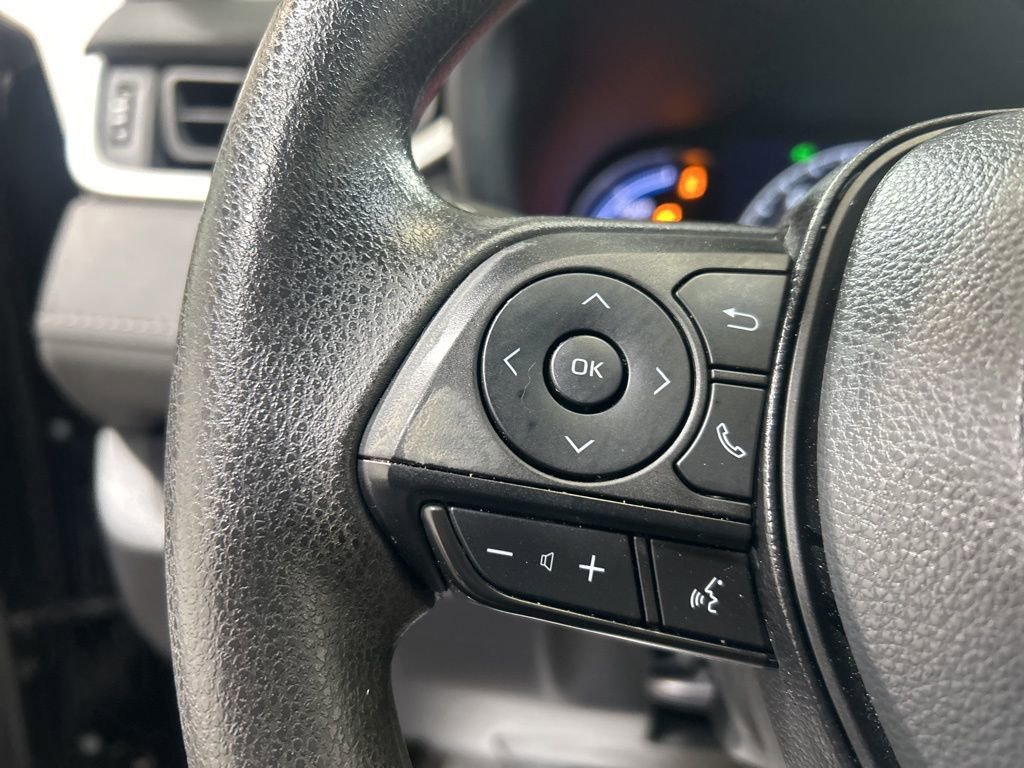 Used 2024 Toyota RAV4 LE AWD/4WD image 22