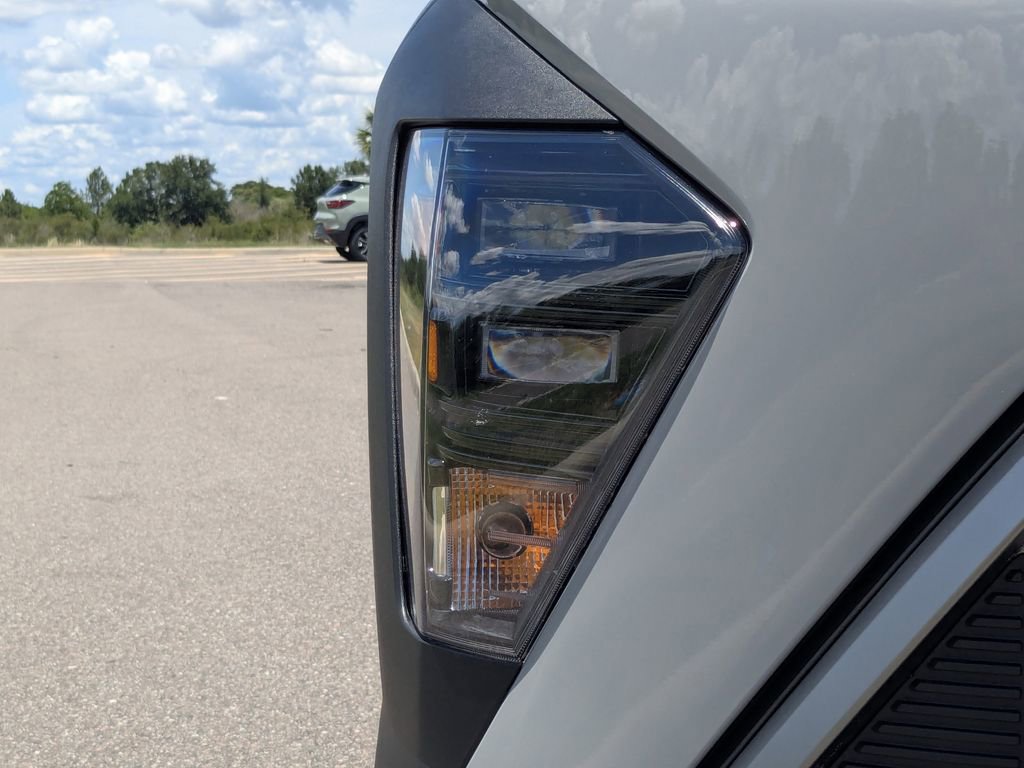 Used 2026 Hyundai Kona SEL Sport FWD image 12