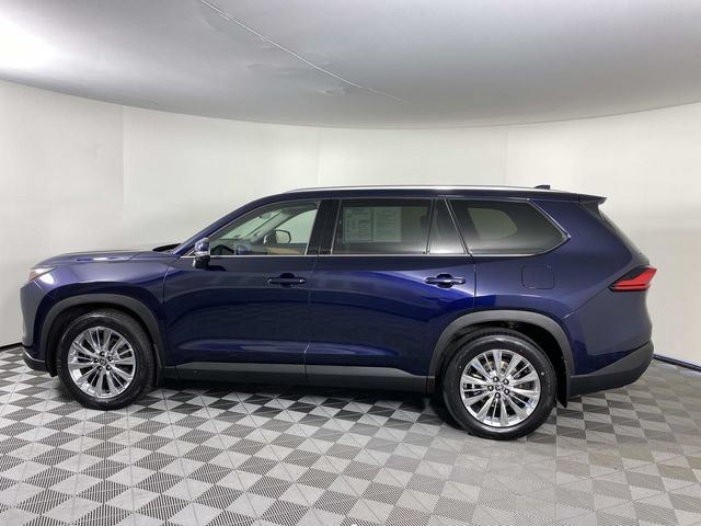 Used 2024 Toyota Grand Highlander AWD image 5