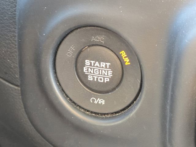 Used 2021 Jeep Wrangler Unlimited Sahara w/ Cold Weather Group image 11