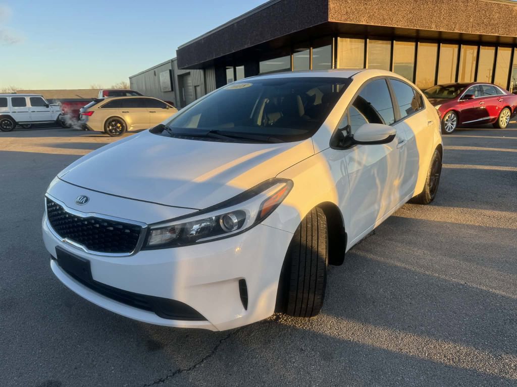 Used 2018 Kia Forte LX image 3