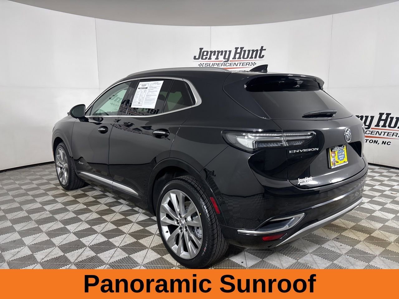 Used 2023 Buick Envision Avenir image 7